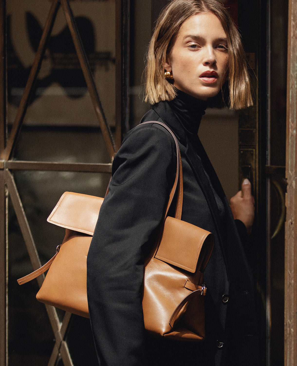 Shoulder Bags