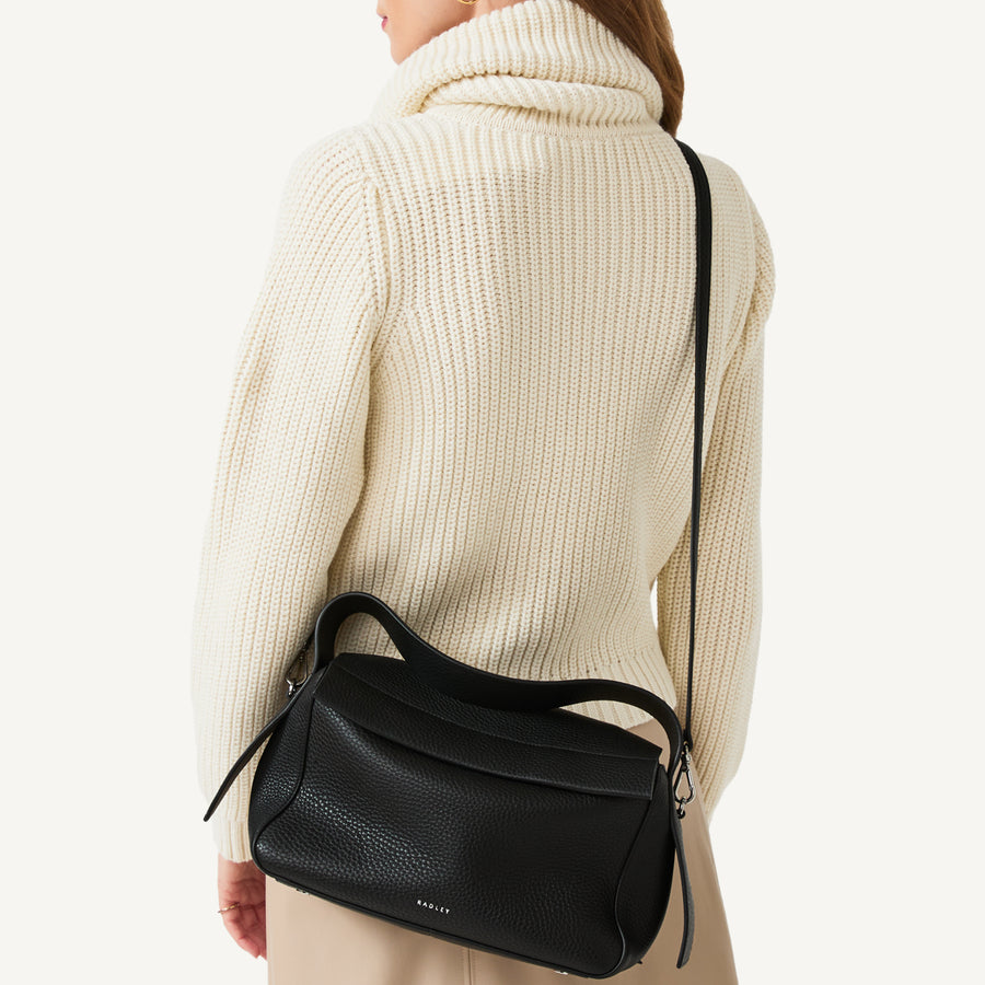 De Beauvoir Leather Medium Ziptop Shoulder Bag in Black - 110169