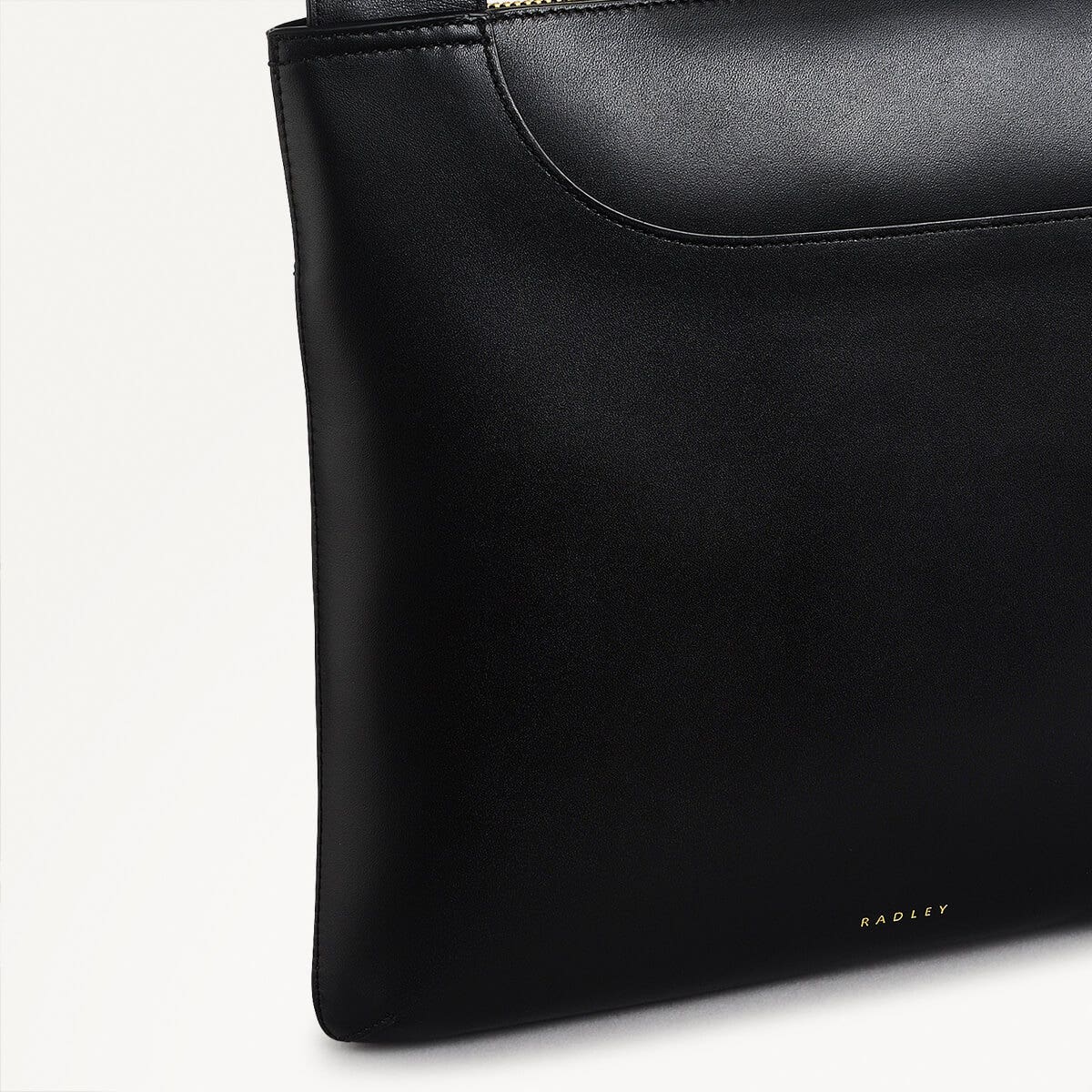 Pockets Leather Large Ziptop Cross Body Bag in Black - 110620