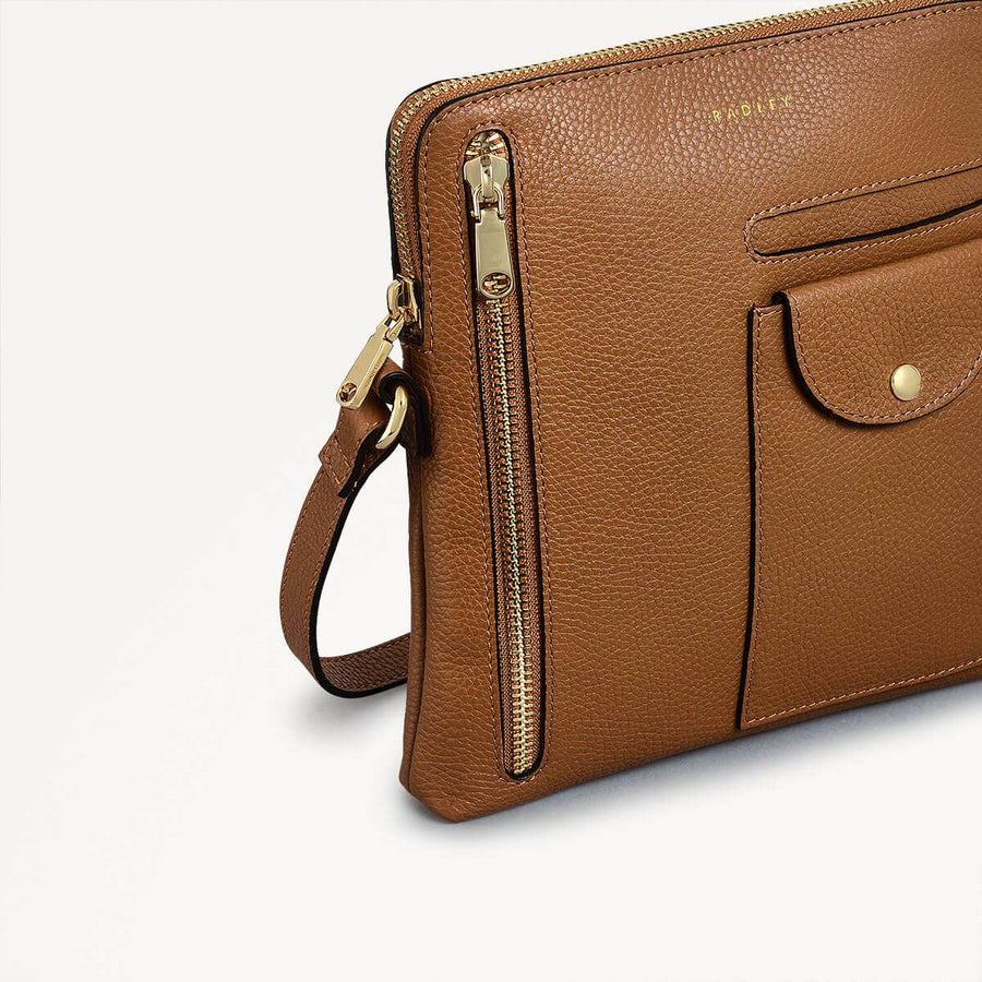 Ridge Park Leather Small Ziptop Crossbody Bag in Caramel - 110942