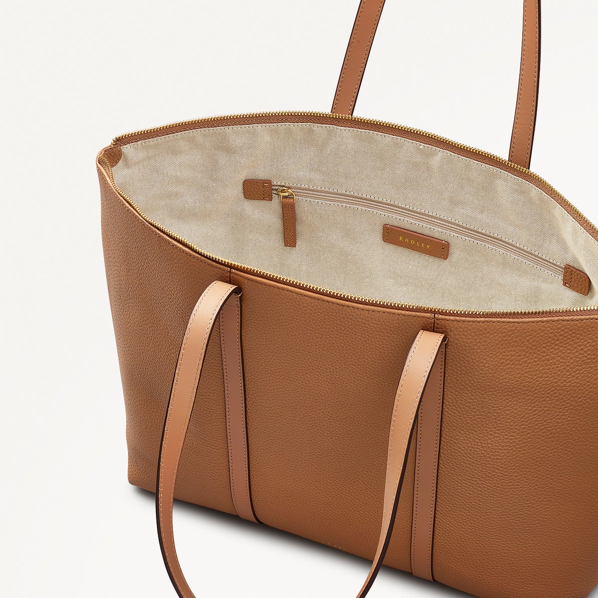 Lynton Close Leather Large Ziptop Tote Bag in Chai - 111276