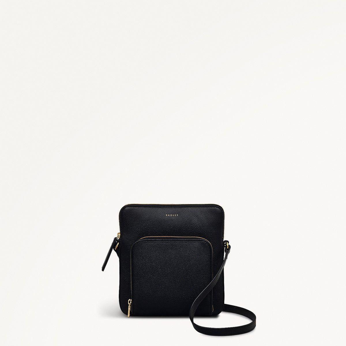 Redford Close Leather Medium Ziptop Cross Body Bag in Black - 111838