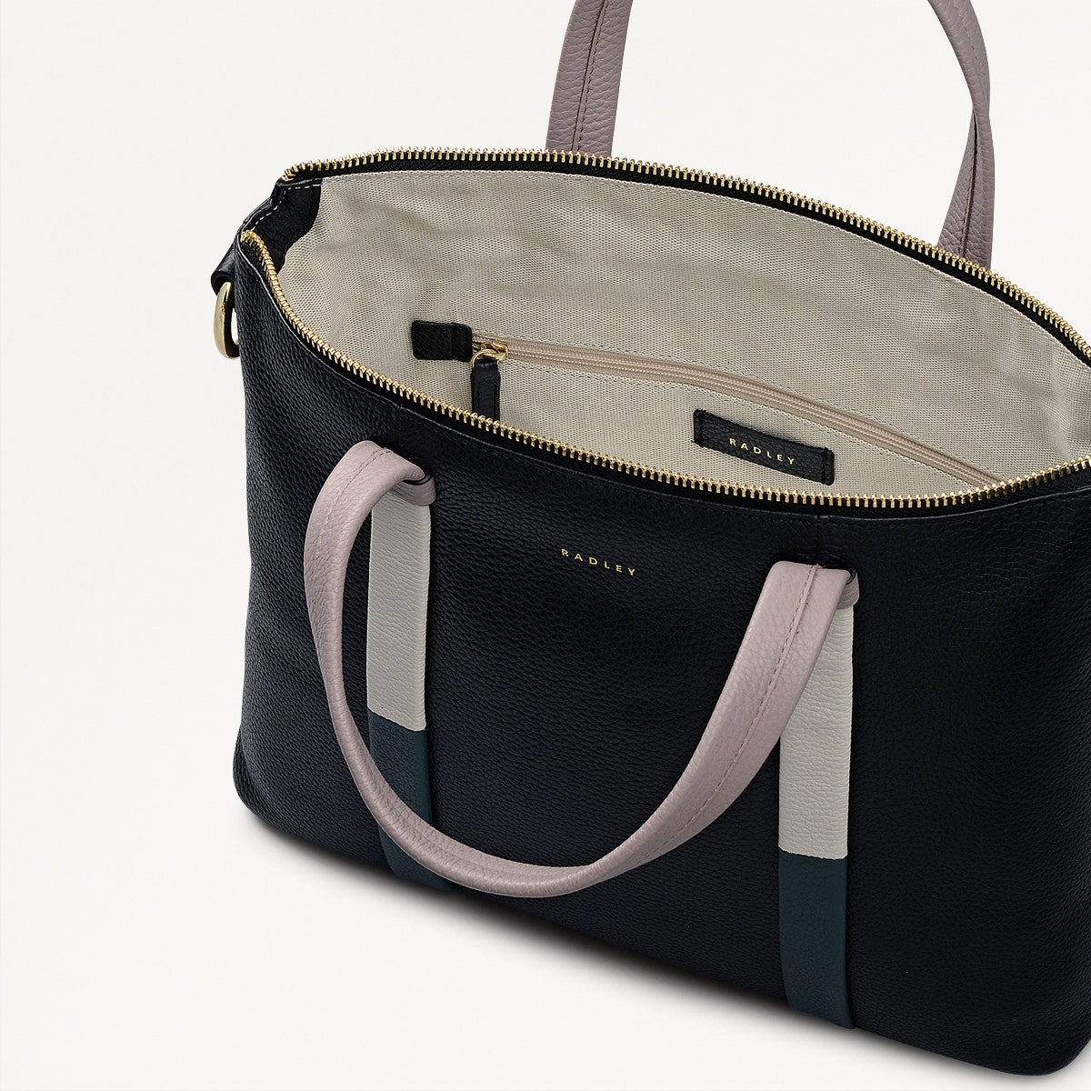 Waterloo Way Leather Medium Ziptop Grab Bag in Black - 111916