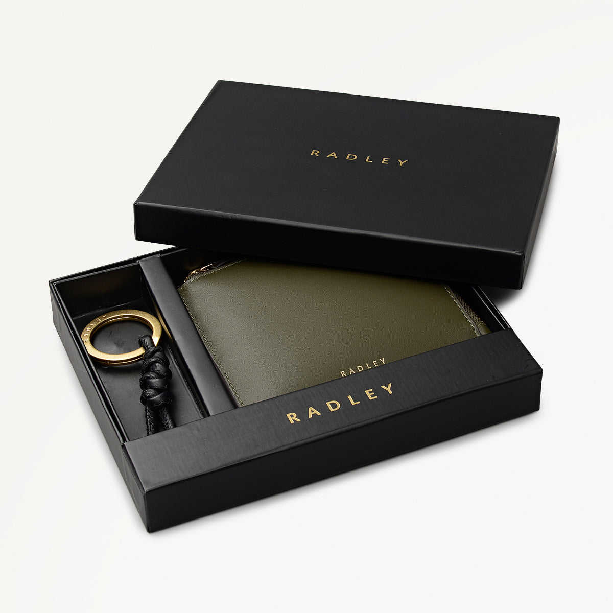 Chilworth Street Leather Medium Boxed Wallet And Keyring in Black - 112094
