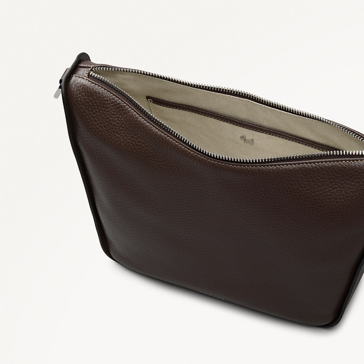 Oak Street Leather Medium Ziptop Cross Body Bag in Dark Oak - 112157