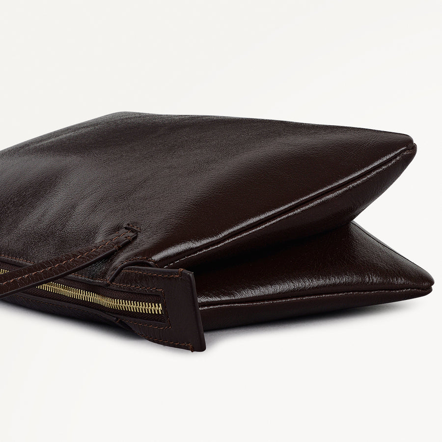 The Romilly Leather Medium Ziptop Cross Body Bag in Dark Oak - 112273