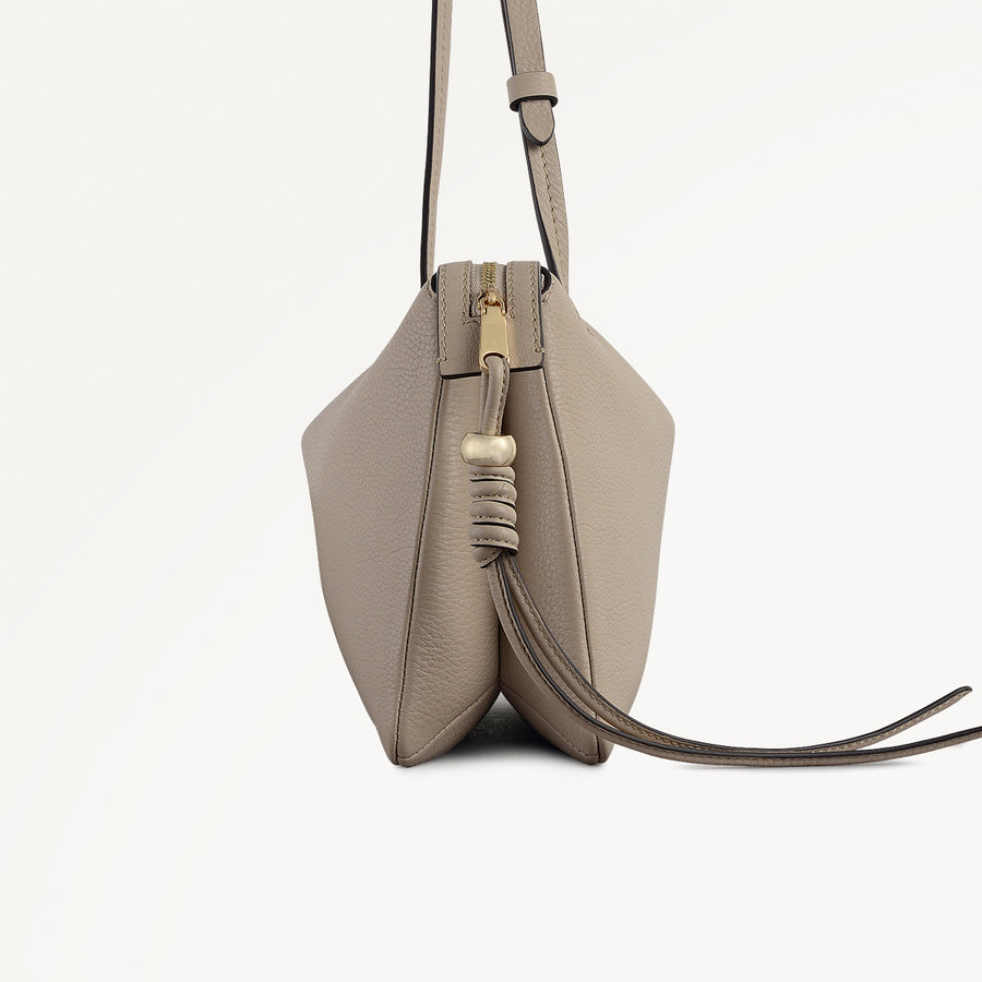 The Romilly Leather Medium Ziptop Cross Body Bag in Porcini - 112276