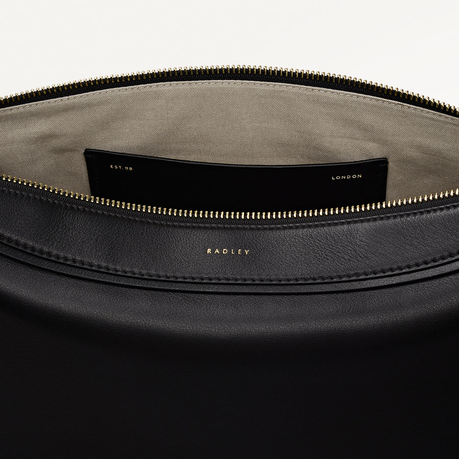 Westwell Lane Leather Large Ziptop Shoulder Bag in Black - 112287