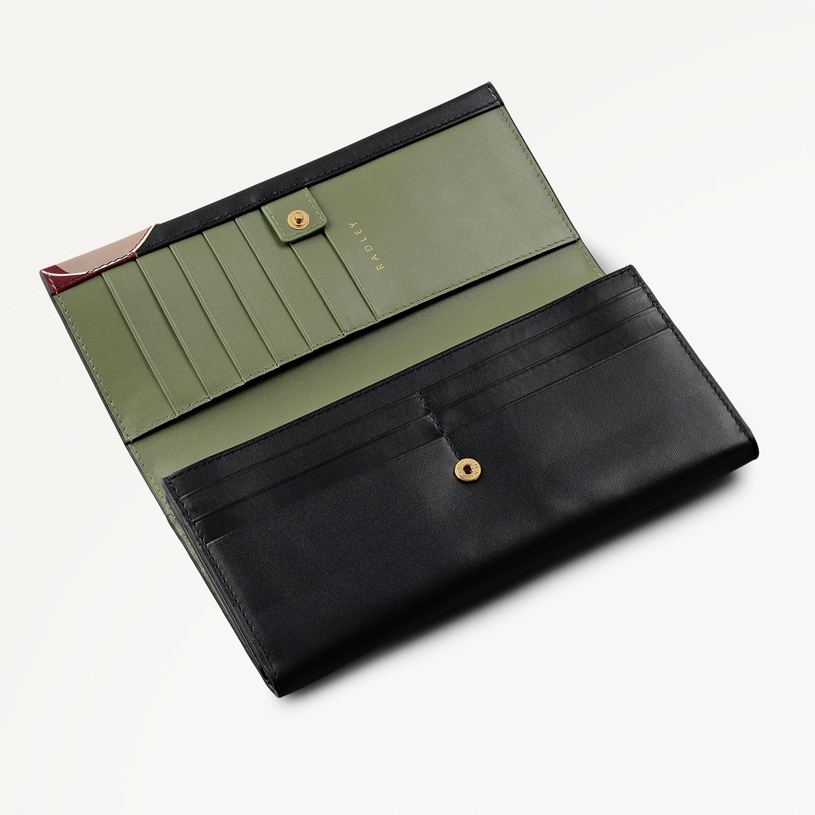 Fleeting Fox Leather Large Flapover Wallet in Black - 112796