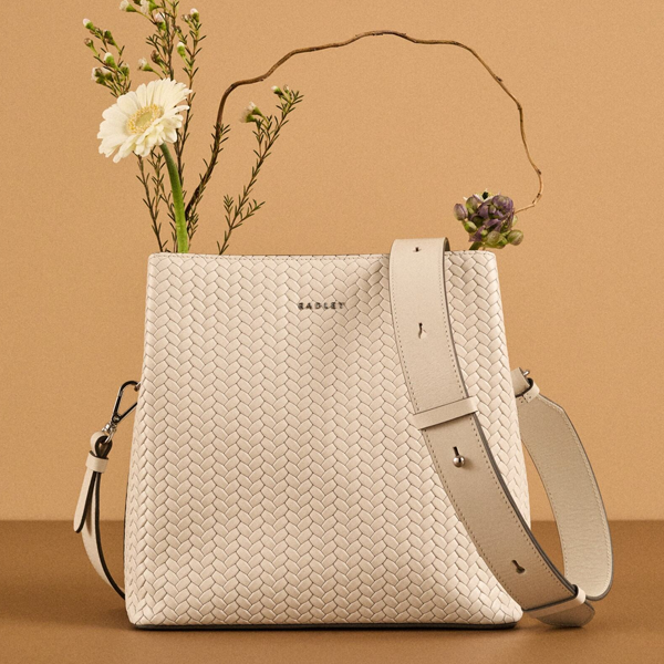 Gifting under price category