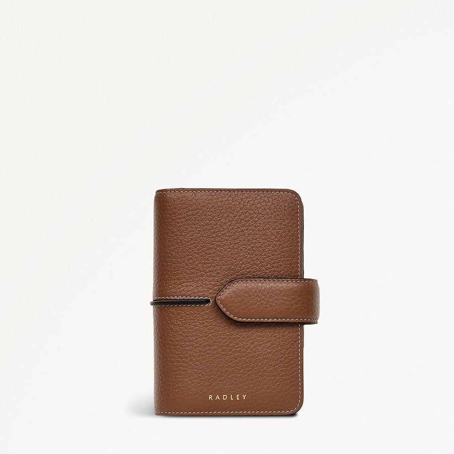 Hillgate Leather Medium Bifold Wallet in Saddle - S1862211