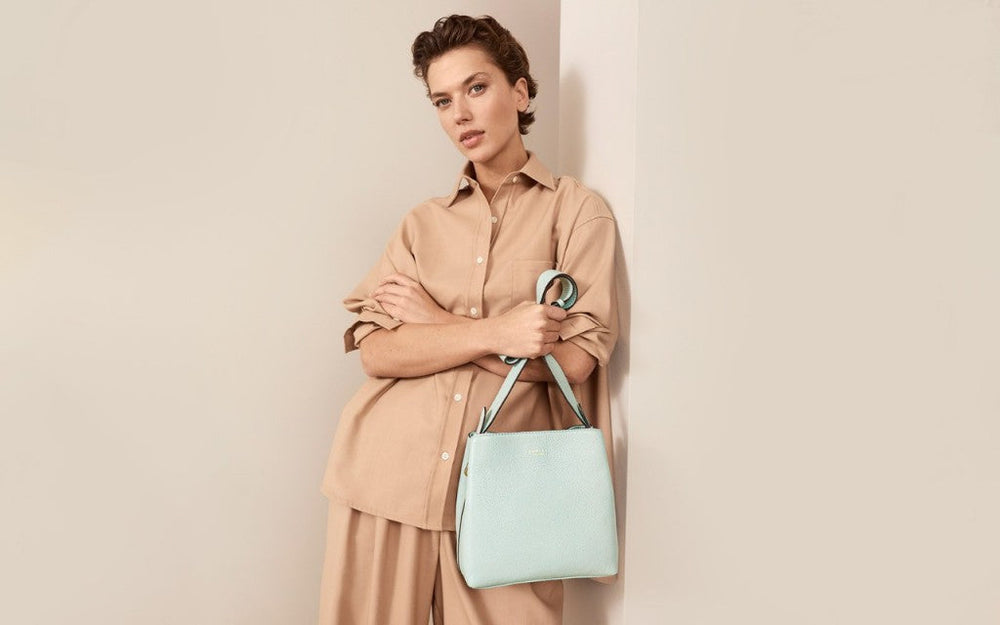 Spring ‘24. A New Season of Luxe Leather Handbags