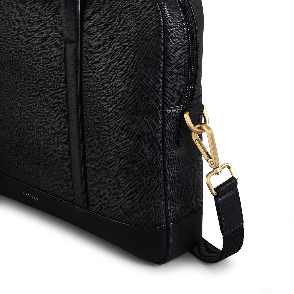 Suffolk Road Large Laptop Grab Bag in Black - 110113