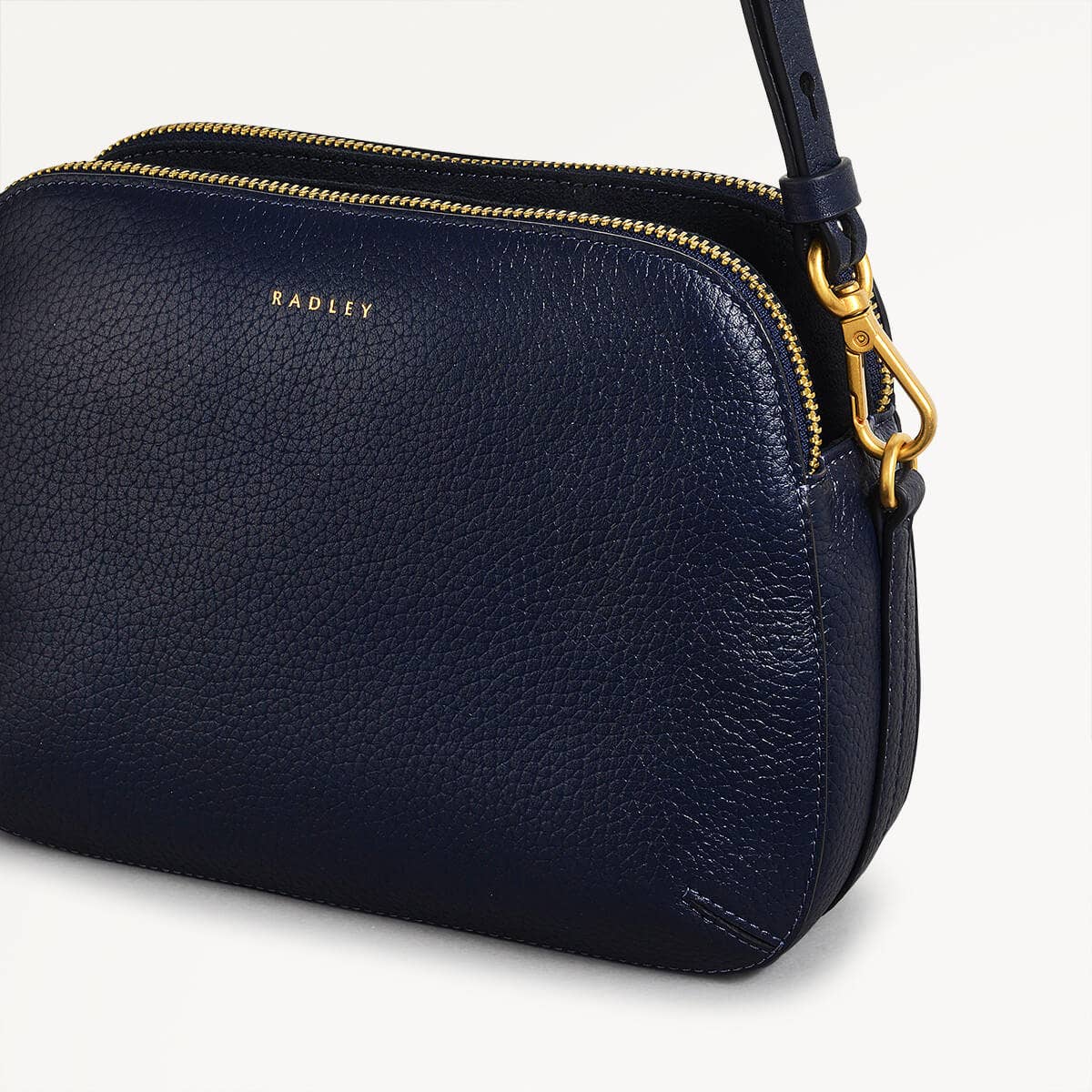 Dukes Place Medium Ziptop Crossbody Bag in Evenfall - 110158