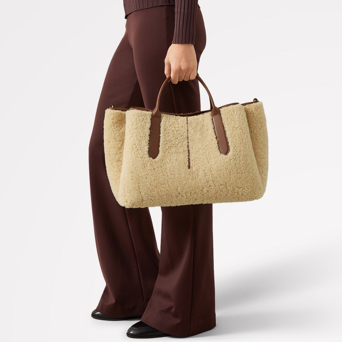 Hillgate Place Shearling Large Open Top Grab Natural Bag in Natural - 110174