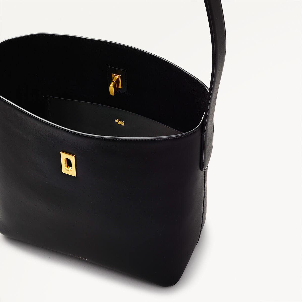 Threadneedle Street Leather Open Top Shoulder Bag in Black - 110178