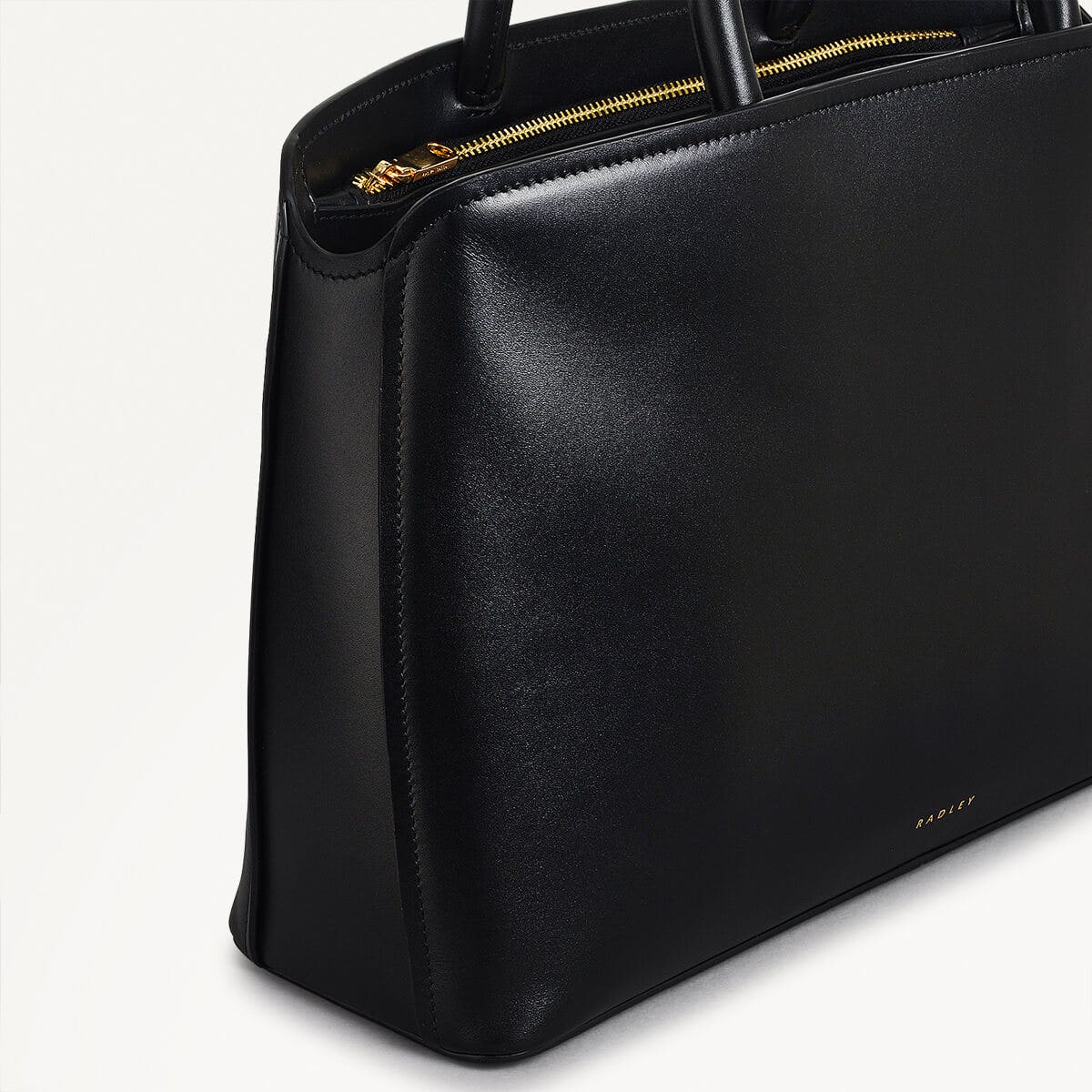 Bow Street Leather Medium Ziptop Satchel Bag in Black - 110193