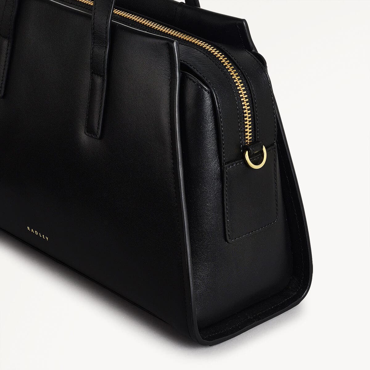Drapers Road Leather Medium Ziptop Grab Bag in Black - 110203