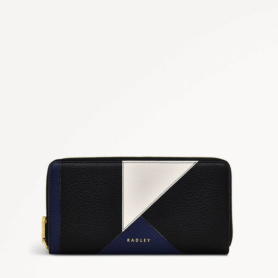 Kensington Place Leather Zip Around Wallet in Black - 110218