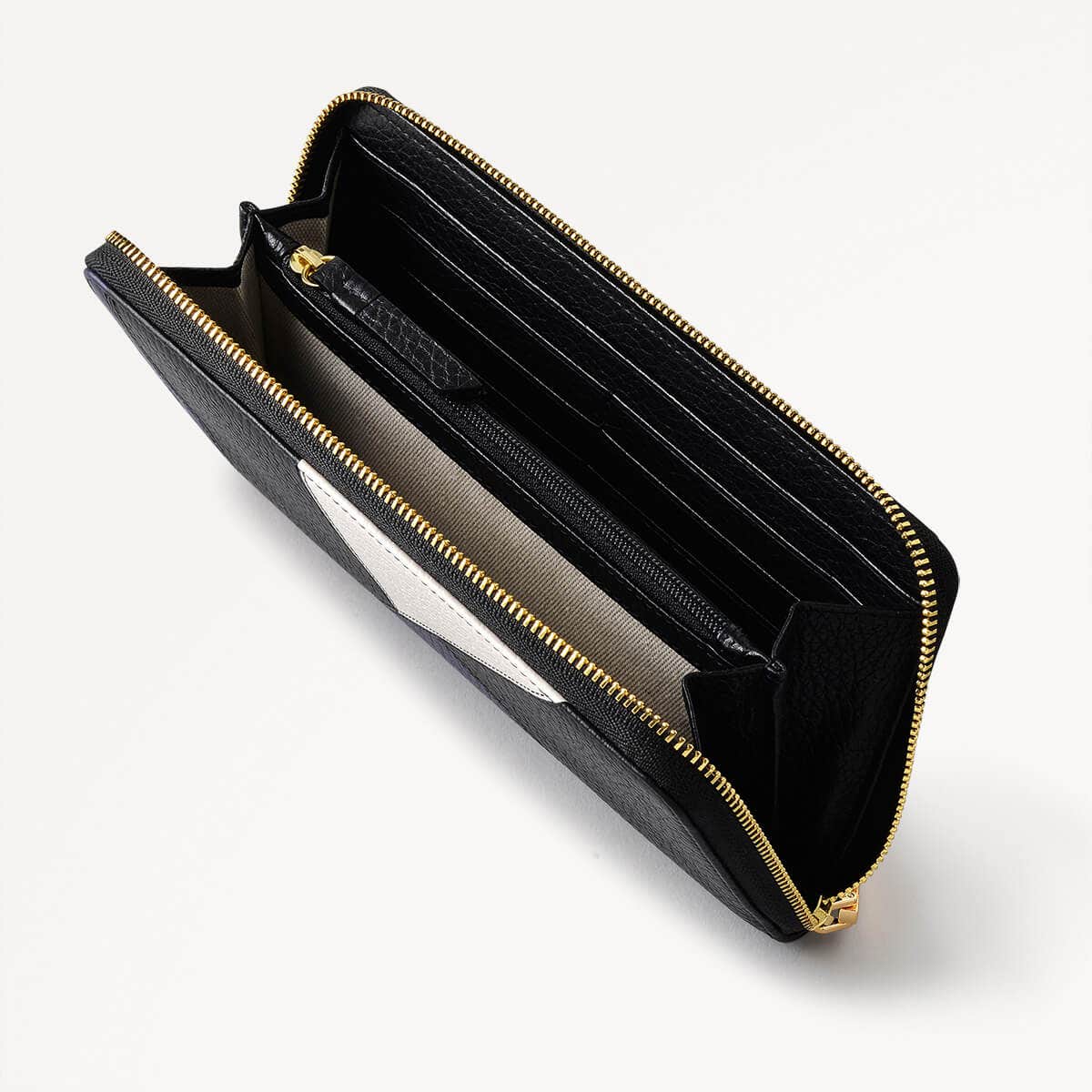 Kensington Place Leather Zip Around Wallet in Black - 110218