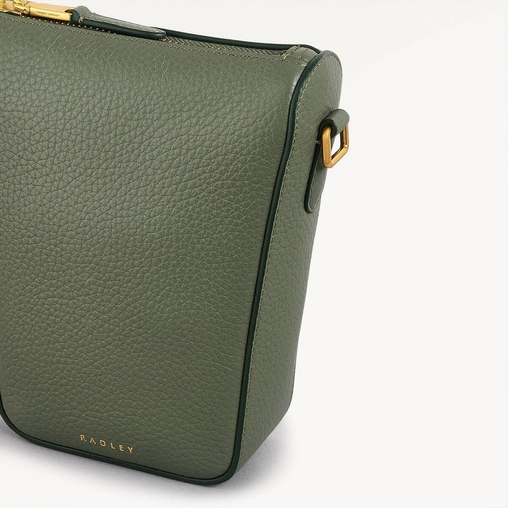 Oak Street Leather Medium Phone Crossbody in Dark Olive - 110232