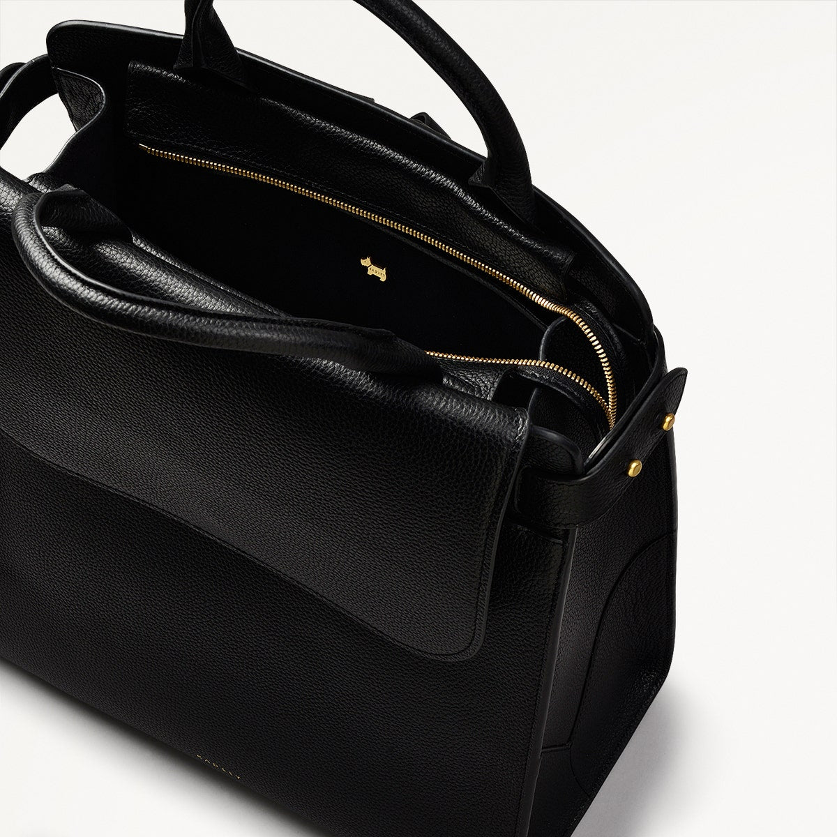 The Rathbone Leather Large Flapover Backpack in Black - 110288