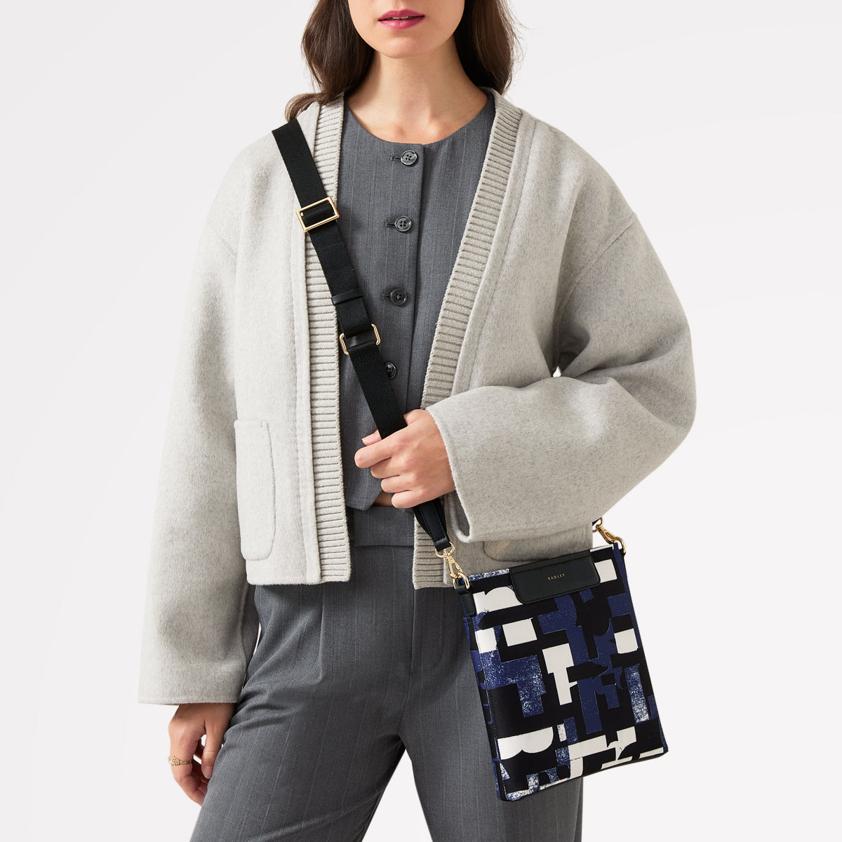 Evenfall Blue Crossbody Bag | Southwell Gardens Abstract Geo