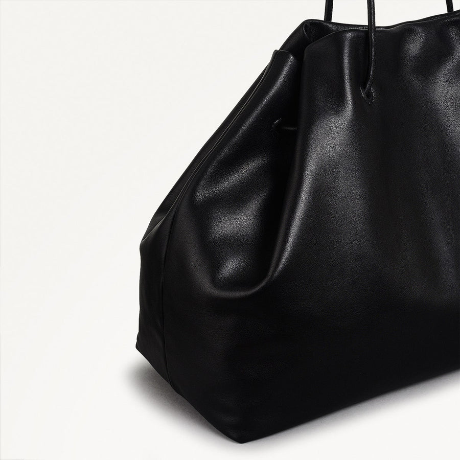 Blake Mews Leather Open Top Shoulder Bag in Black - 110312