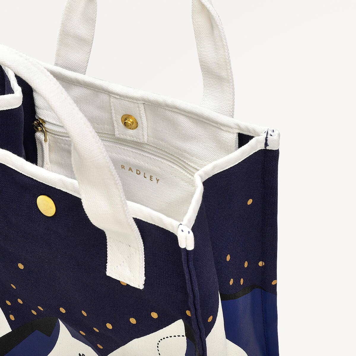 Mountain Wanderers Fabric Open Top Satchel in Evenfall - 110323