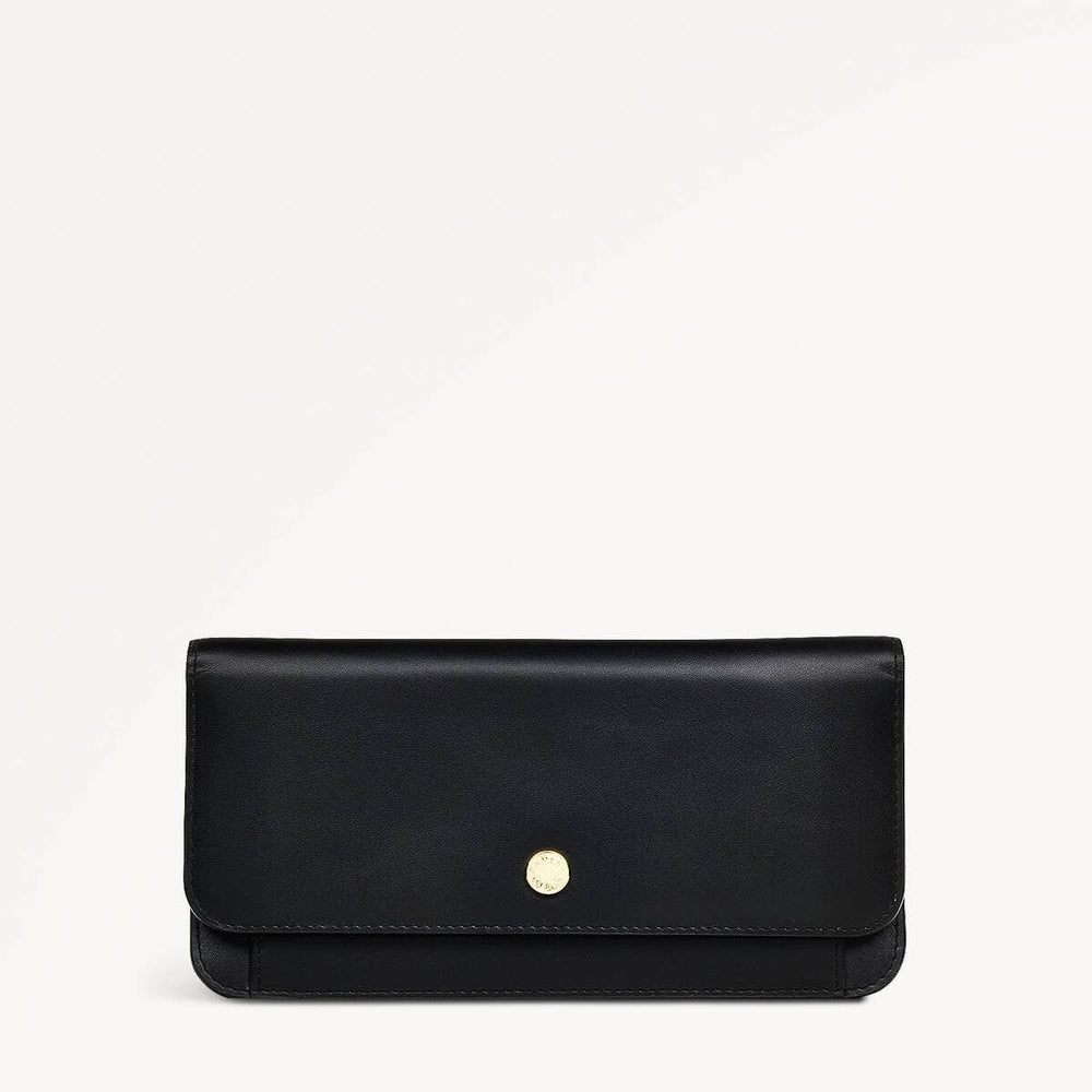 Argyll Street Leather Large Flapover Wallet in Black - 110359