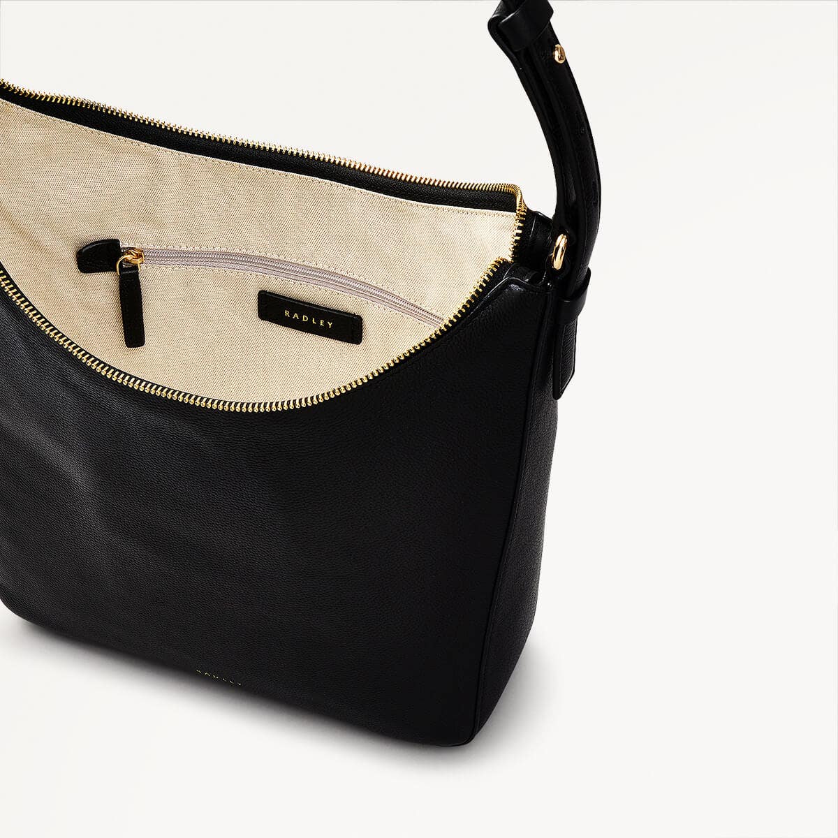 Embankment Way Leather Large Ziptop Shoulder Bag in Black - 110485