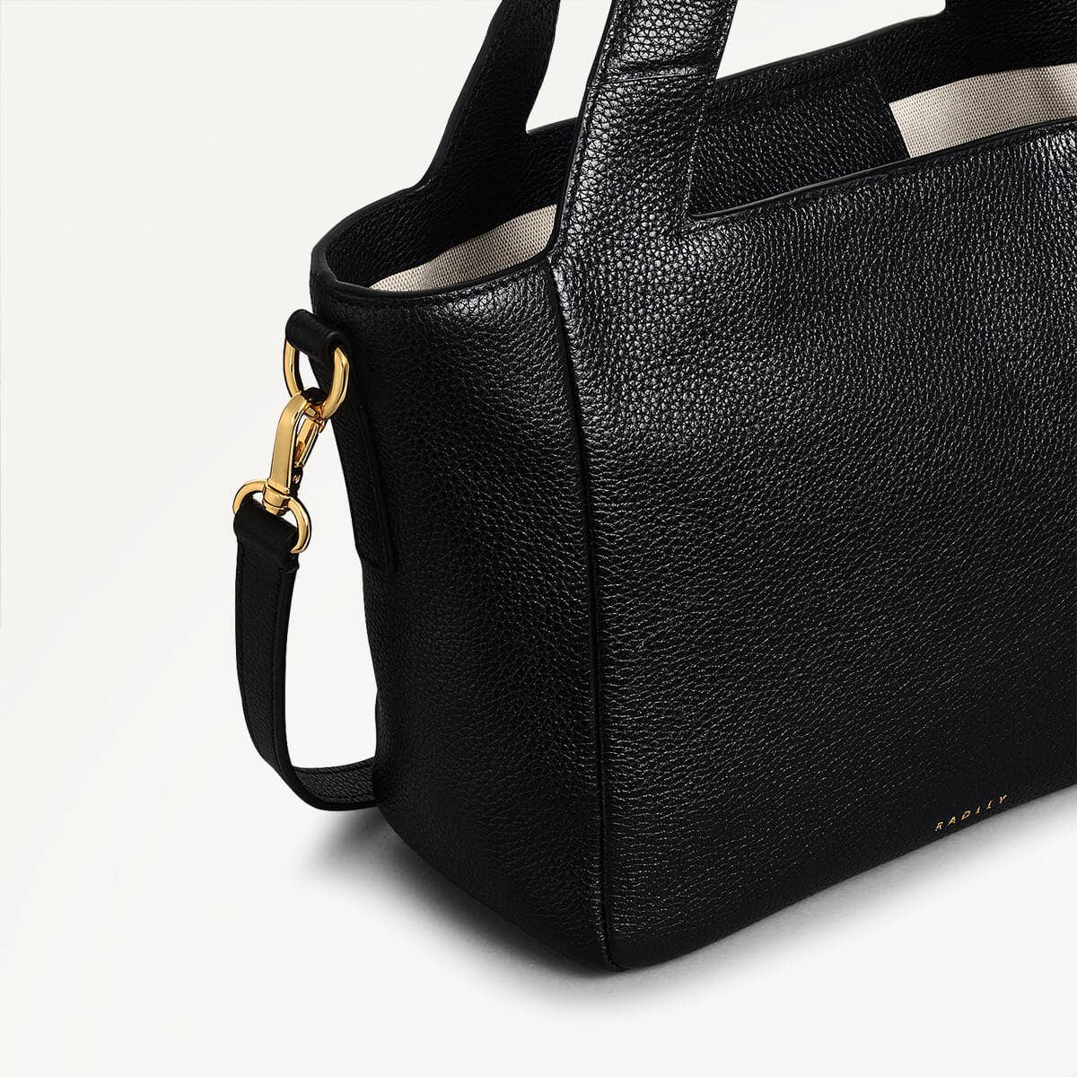 Black Medium Open Top Grab | Alpha Road Ss25 | Radley