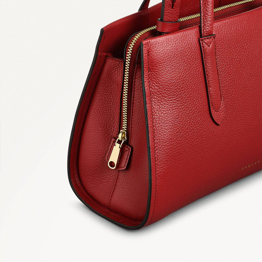 Arlington Court Leather Small Zip Around Grab Bag in Poinsettia - 110515