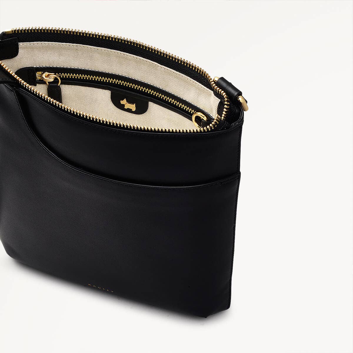 Pockets Leather Medium Ziptop Cross Body Bag in Black - 110618