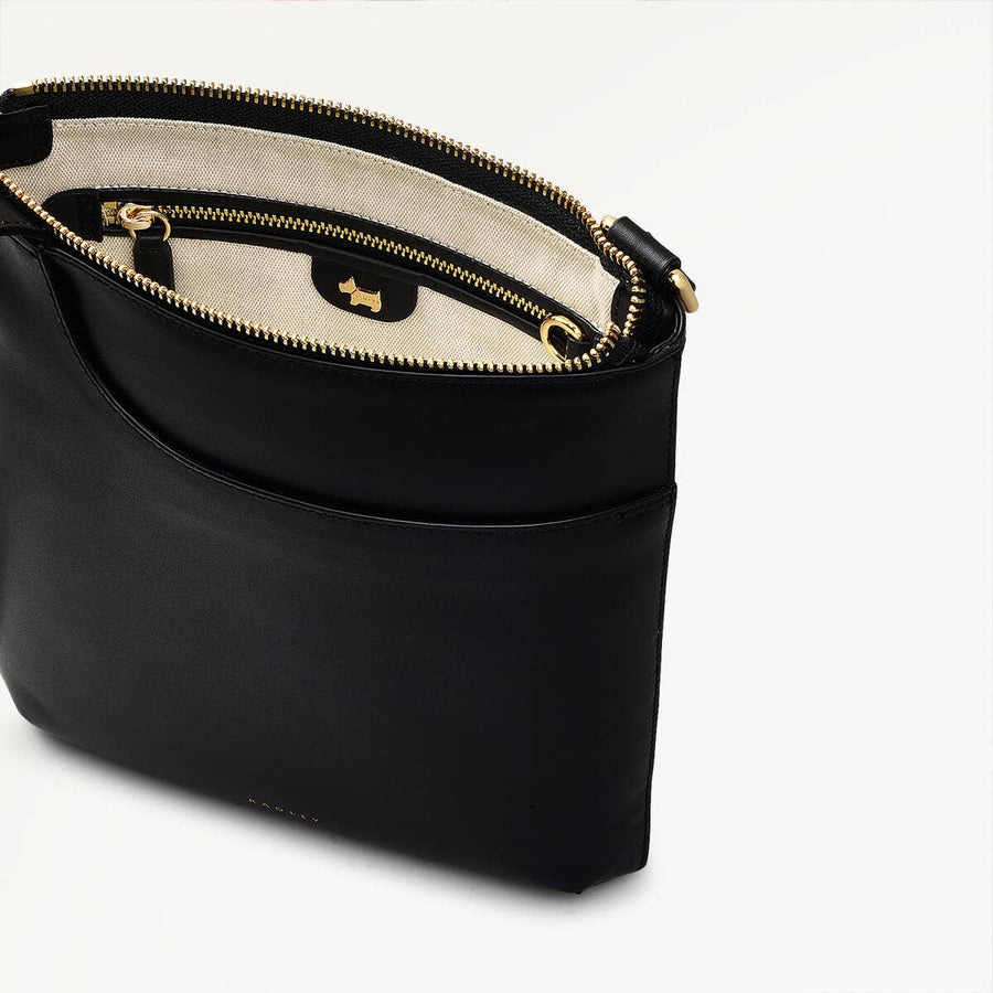 Pockets Leather Medium Ziptop Cross Body Bag in Black - 110618