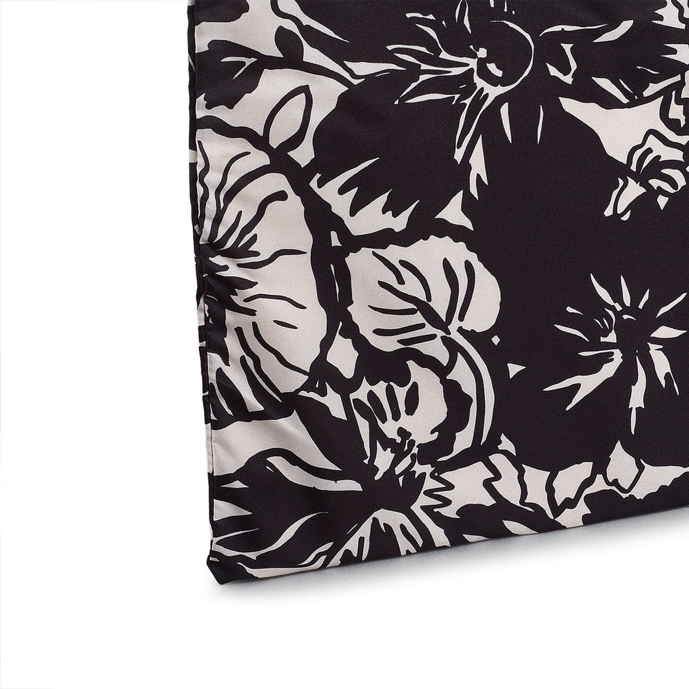 Spring Floral Fabric Responsible Foldaway in Chalk - 110625