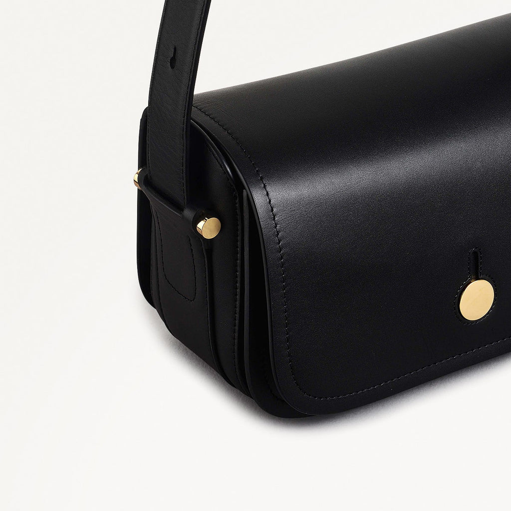 Bathurst Mews Leather Medium Flapover Crossbody Bag in Black - 110656