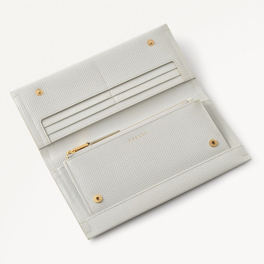 Oak Street Leather Large Flapover Wallet in Mist - 110719