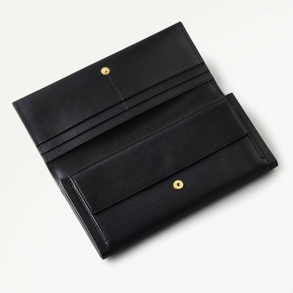 Heritage Lane Leather Large Flapover Wallet in Black - 110741