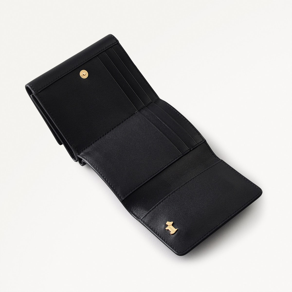 Pockets Leather Small Trifold Wallet in Black - 110751