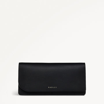 Pockets Leather Large Bifold Wallet in Black - 110753