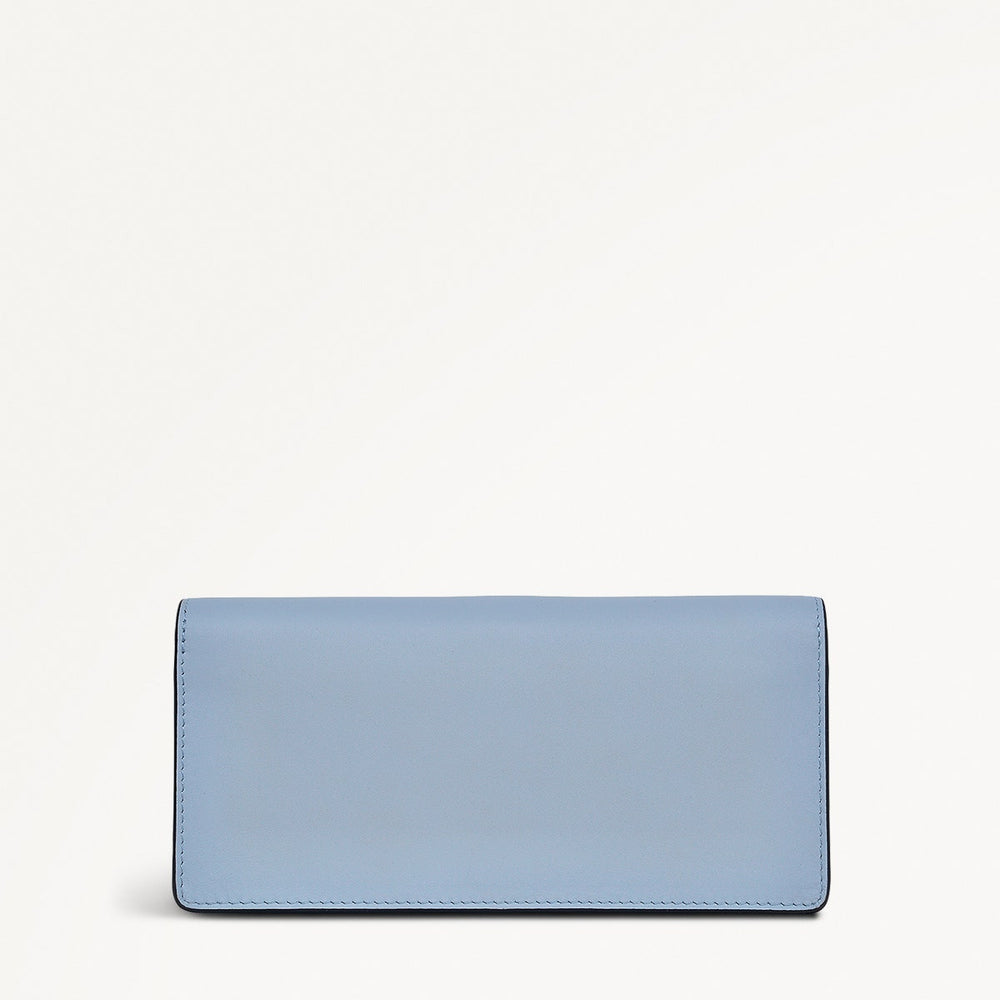 Pockets Large Bifold Matinee Smoke Blue - 110754