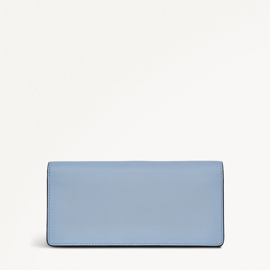 Pockets Large Bifold Matinee Smoke Blue - 110754