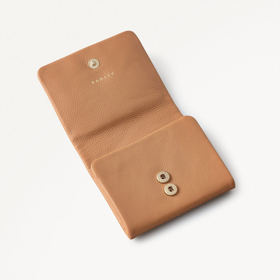 Mallow Street Leather Medium Flapover Wallet in Dark Butter - 110768