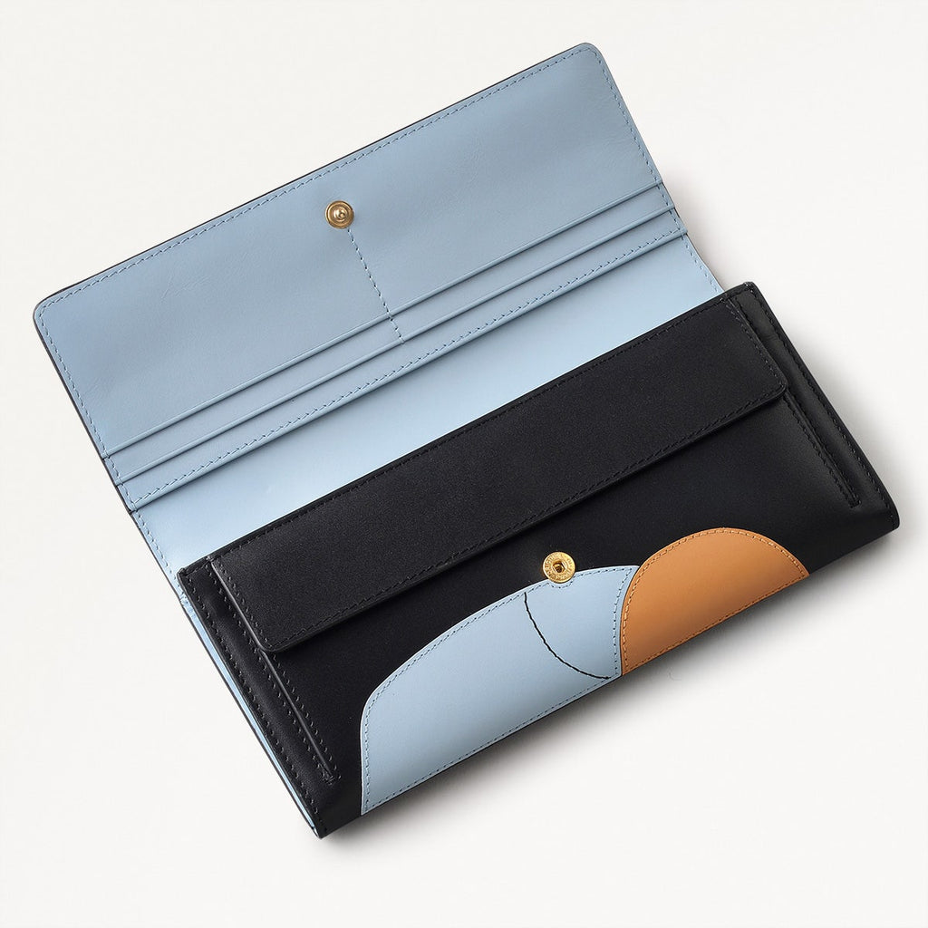 Lighthouse Leather Large Flapover Wallet in Black - 110774