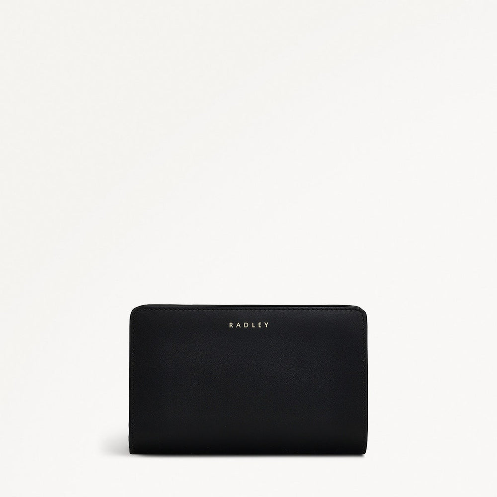 Lighthouse Leather Medium Bifold Wallet in Black - 110775