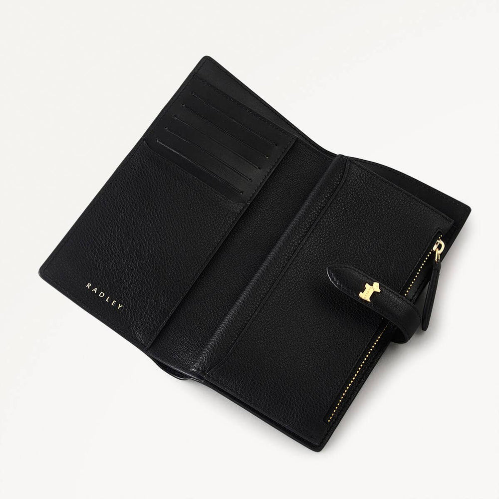 Willis Street Leather Large Bifold Wallet in Black - 110781