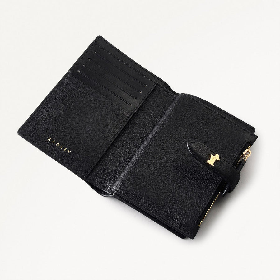 Willis Street Leather Medium Bifold Wallet in Black - 110782