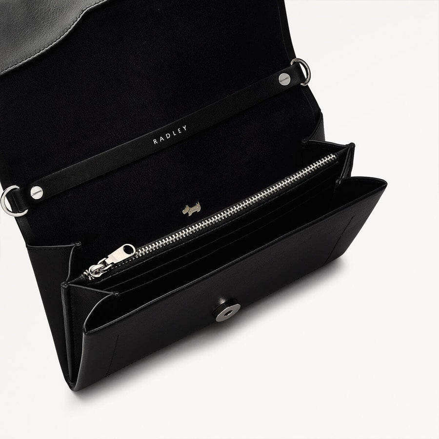 The Kensal Leather Large Phone Cross Body in Black - 110786