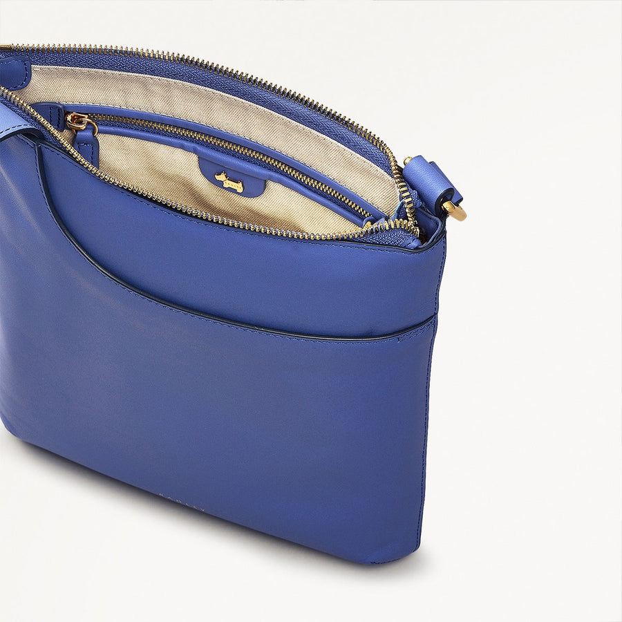 Pockets Medium Ziptop Cross Body Yves Blue - 110812
